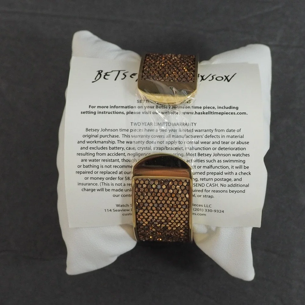 Betsey Johnson Watch Gold Glitter Cuff Rhinestone Bezel Glam Bling Statement